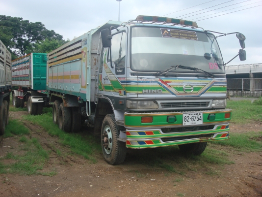 ขายรถ 10ล้อดั๊ม Hino 2 เพลา