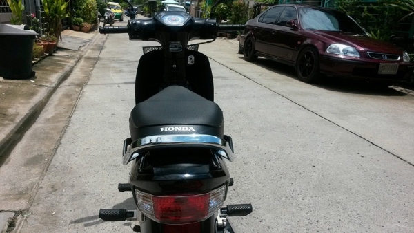 DREAM ปี57สตาร์จมือ ราคา 30,800 บาท