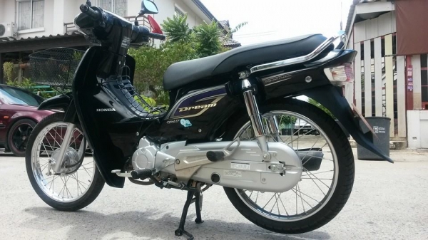 DREAM ปี57สตาร์จมือ ราคา 30,800 บาท