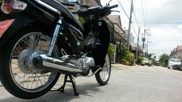 DREAM ปี57สตาร์จมือ ราคา 30,800 บาท