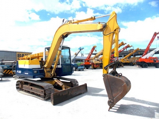 ขาย รถขุด KOMATSU PC60-6 มีหลายคันให้เลือก 053-795101 053-795102 089-8531812 มีรถจัดส่งให้ ขาย รถขุด KOMATSU PC60-6 มีหลายคันให้เลือก 053-795101 053-795102 089-8531812 มีรถจัดส่งให้