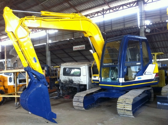 ขาย รถขุด KOBELCO SK60 มาคทรี มีหลายคันให้เลือก