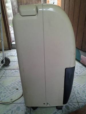 ขายให้หมดอย่าให้เหลือ ดูเอาคับ ขายให้หมดอย่าให้เหลือ ดูเอาคับ