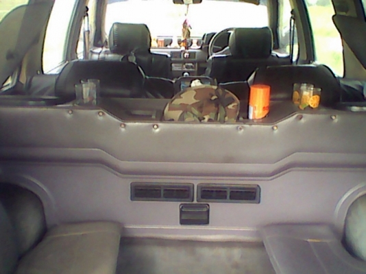 ขายอีซูซุแวน สภาพพร้อมใช้ รถทหารเรือกรมอุ่ใช้งานเอง เอกสารพร้อมโอน