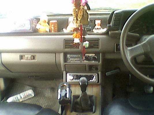 ขายอีซูซุแวน สภาพพร้อมใช้ รถทหารเรือกรมอุ่ใช้งานเอง เอกสารพร้อมโอน