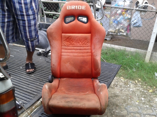 ขายครับสภาพต้องซักกันหน่อย 1500 บาท