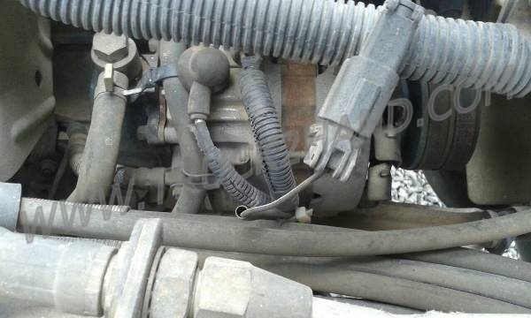 รถบรรทุก 6 ล้อ กระบะรั้ว ISUZU รุ่น NQR  175 แรงม้า