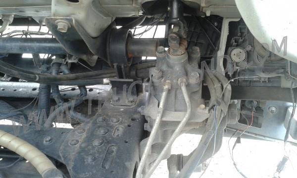 รถบรรทุก 6 ล้อ กระบะรั้ว ISUZU รุ่น NQR  175 แรงม้า