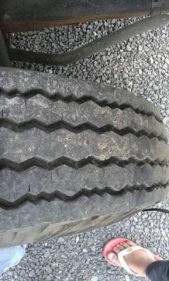 รถบรรทุก 6 ล้อ กระบะรั้ว ISUZU รุ่น NQR  175 แรงม้า