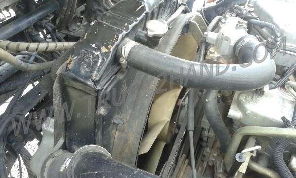 รถบรรทุก 6 ล้อ กระบะรั้ว ISUZU รุ่น NQR  175 แรงม้า