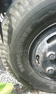 รถบรรทุก 6 ล้อ กระบะรั้ว ISUZU รุ่น NQR  175 แรงม้า