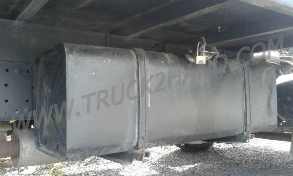 รถบรรทุก 6 ล้อ กระบะรั้ว ISUZU รุ่น NQR  175 แรงม้า