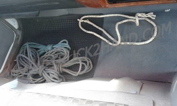 รถบรรทุก 6 ล้อ กระบะรั้ว ISUZU รุ่น NQR  175 แรงม้า