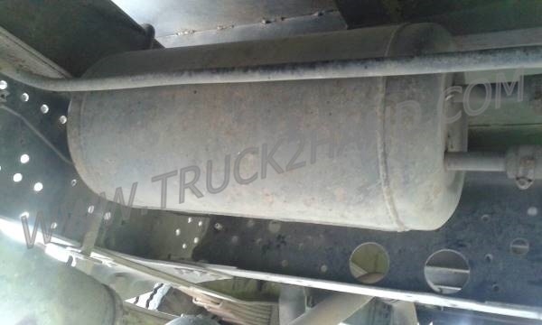 รถบรรทุก 6 ล้อ กระบะรั้ว ISUZU รุ่น NQR  175 แรงม้า