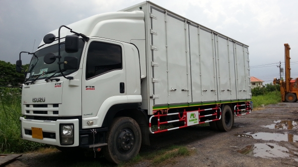 ขาย ISUZU FTR 240