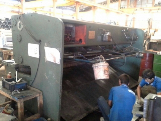 ขายเครื่องตัดเหล็ก10ฟุต6มิลAmada