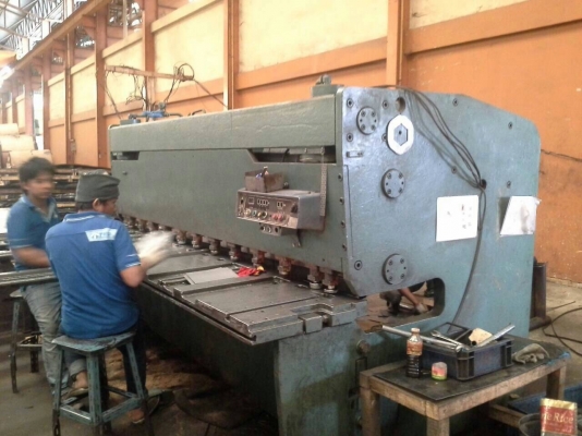 ขายเครื่องตัดเหล็ก10ฟุต6มิลAmada