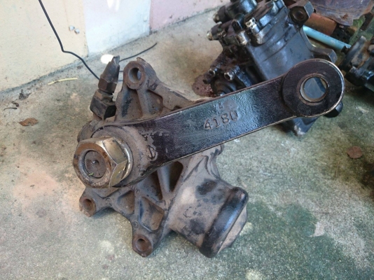 ขายกระปุกพวงมาลัยเพาเวอร์ ของ 6 ล้อใหญ่  ตัดมาจากรถบัส