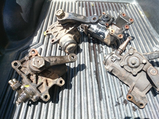 ขายกระปุกพวงมาลัยเพาเวอร์ ของ 6 ล้อใหญ่  ตัดมาจากรถบัส