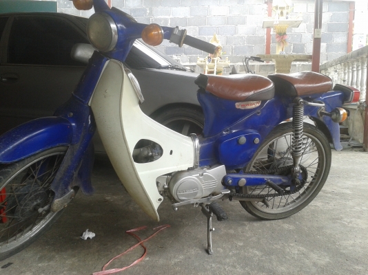 ฝากขายซักคัน C70 ถังแยก แห้งๆสภาพเดิมๆ เครื่อง ไลฟาน สีน้ำเงิน ตามสภาพ ขอเปิด ราคา 12000 ต่อรองกันได้