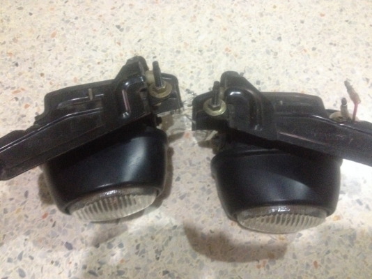 สปอร์ไลท KOITO JAPAN เลนโปรเจ็กเตอร์ไฟเหลืองสภาพสวย