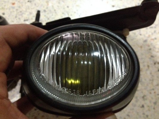 สปอร์ไลท KOITO JAPAN เลนโปรเจ็กเตอร์ไฟเหลืองสภาพสวย