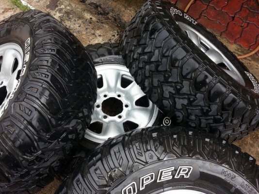 ขายล้อเหล็ก 7 x 16  พร้อมยาง  MUD