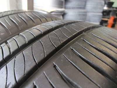 ยาง Michelin 185/60/15 ปี 12 ยาง Michelin 185/60/15 ปี 12