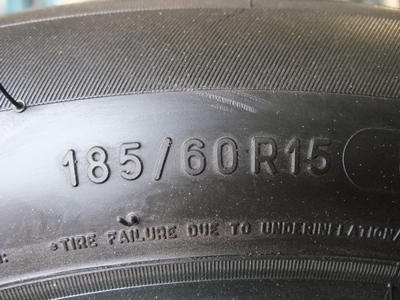 ยาง Michelin 185/60/15 ปี 12 ยาง Michelin 185/60/15 ปี 12