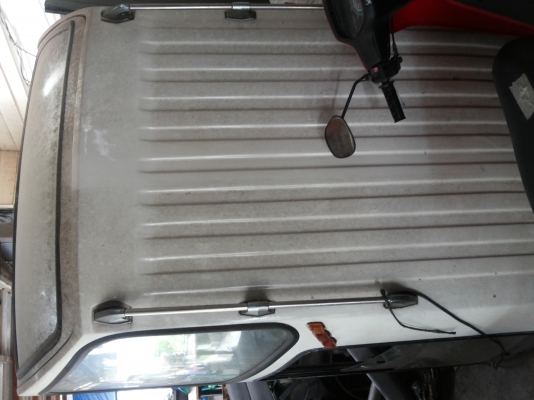 ต้องการขายหลังคาไฟเบอร์คับ