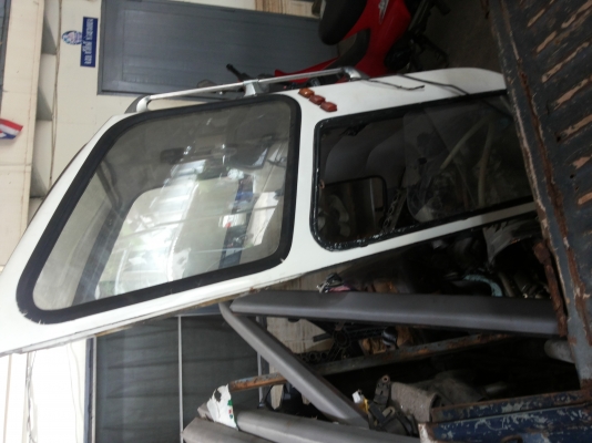 ต้องการขายหลังคาไฟเบอร์คับ