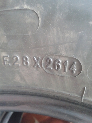 ยาง XCD 215R14 ปี 14