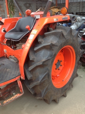 ขาย รถไถคูโบต้าL4508 DT พร้อมอุปกรณ์ใบดันหน้า โรตารี่ พร้อมเล่มทะเบียนชุดโอน