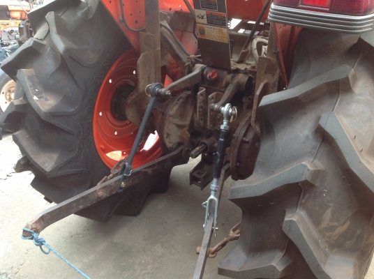 ขาย รถไถคูโบต้าL4508 DT พร้อมอุปกรณ์ใบดันหน้า โรตารี่ พร้อมเล่มทะเบียนชุดโอน