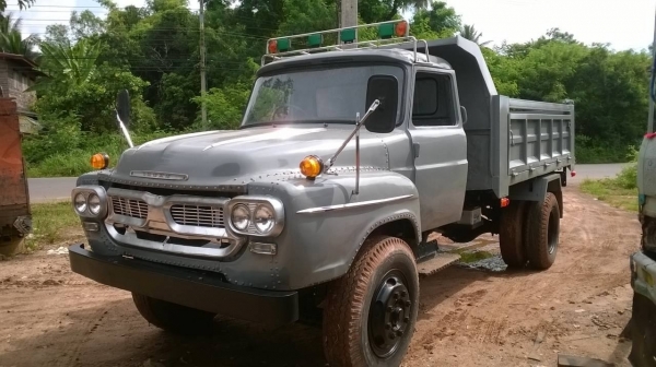 ขาย 6 ล้อดั้มหัวยาว คัสซีสวย เครื่อง EH700 168 แรงม้า เฟืองท้าย FUSO คานหน้าใหญ่ พวงมาลัยพาวเวอร์ กระบะดั้มใหม่ ทะเบียนเต็มพร้อมโอน