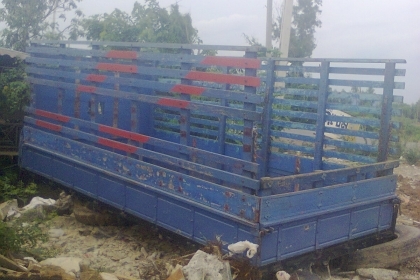 ขายกะบะ 6 ล้อ ยาว 4.3 เมตร ข้างไม้ ขนาดคัชชี 73 ช.ม.