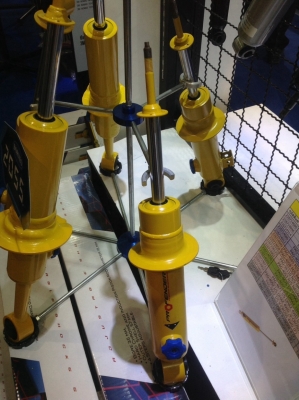 รับแก้ปัญหาช่วงล่าง รถกระบะ Mazda by Shock Profender