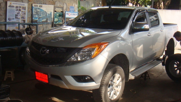 รับแก้ปัญหาช่วงล่าง รถกระบะ Mazda by Shock Profender