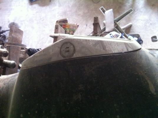 กระจังหน้าเบนซ์ 280s W108 ราคาเบาๆ