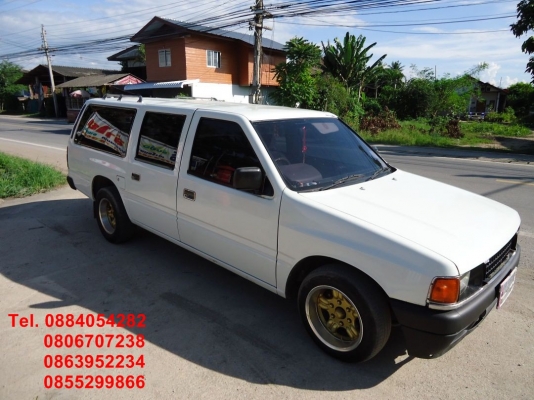 ขาย Isuza 4d van สีขาวสวย ปี 2533 ราคา 85,000 บาท +++++++++