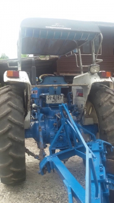 ขายรถไถ ford 7700 65 แรง มีทะเบียน รถสวย ราคาถูกครับ