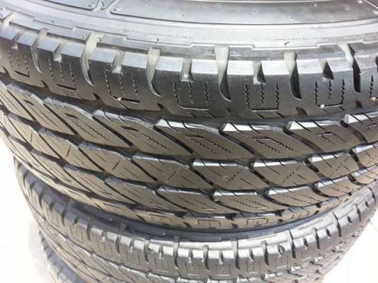 ขายยาง 265 x 70 x 16 Japan ขายยาง 265 x 70 x 16 Japan