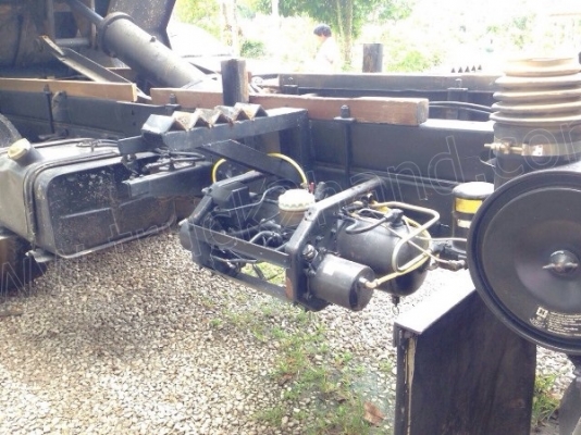 รถบรรทุก 6 ล้อดั้มพ์ ISZUZU