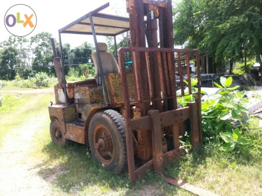 ขายโฟคลิฟตามสภาพ สภาพยังใช้งานได้ สนใจสอบถามรายละเอียดเพิ่มเติมโทร 090-8588220คุณนะ ID:narong498 หรือ www.truck.in.th/498