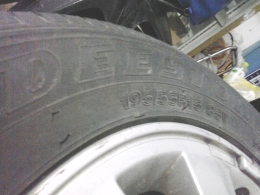 @@@ ขาย ล้อแม๊กเดิม Toyota Avanza พร้อม ยาง 1 ชุด @@@