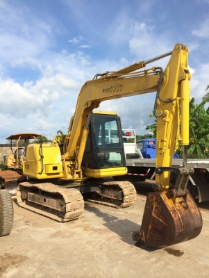 ขาย รถขุด  KOMATSU PC70-7   มีรถจัดส่งให้