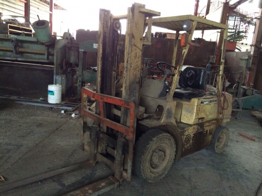 ปิดกิจการอู่ต่อรถ