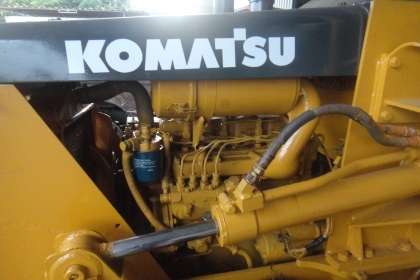 ขายแทรค์เตอร์ KOMATSU D2-5