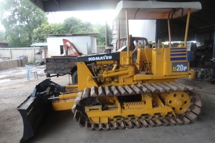 ขายแทรค์เตอร์ KOMATSU D2-5