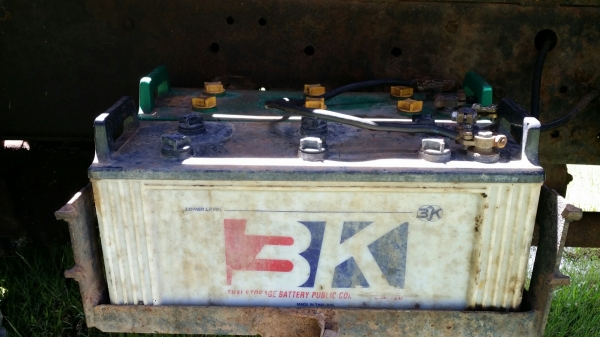 ขายรถเทรลเลอร์ 10 ล้อ Hino ท้ายลาด 2 เพลา สำหรับขึ้นแบ็คโฮขนาด 200 พร้อมบันไดใหม่